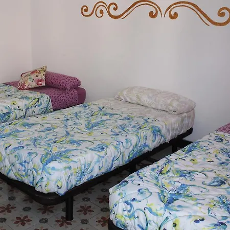 Hostel Aurora